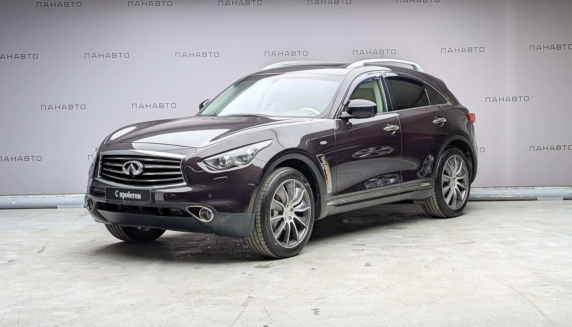 Infiniti FX37 3.7 AT (333 л.с.) 4WD